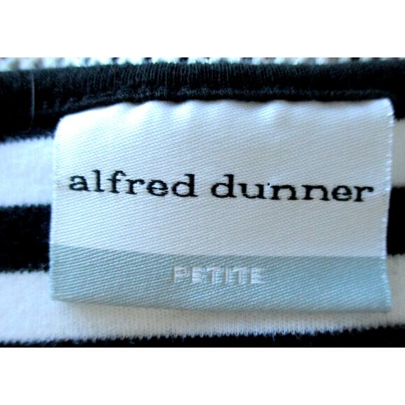 Alfred Dunner Women's Petite Black & White Striped Shirt Mesh Overlay Size PS - Picture 8 of 10